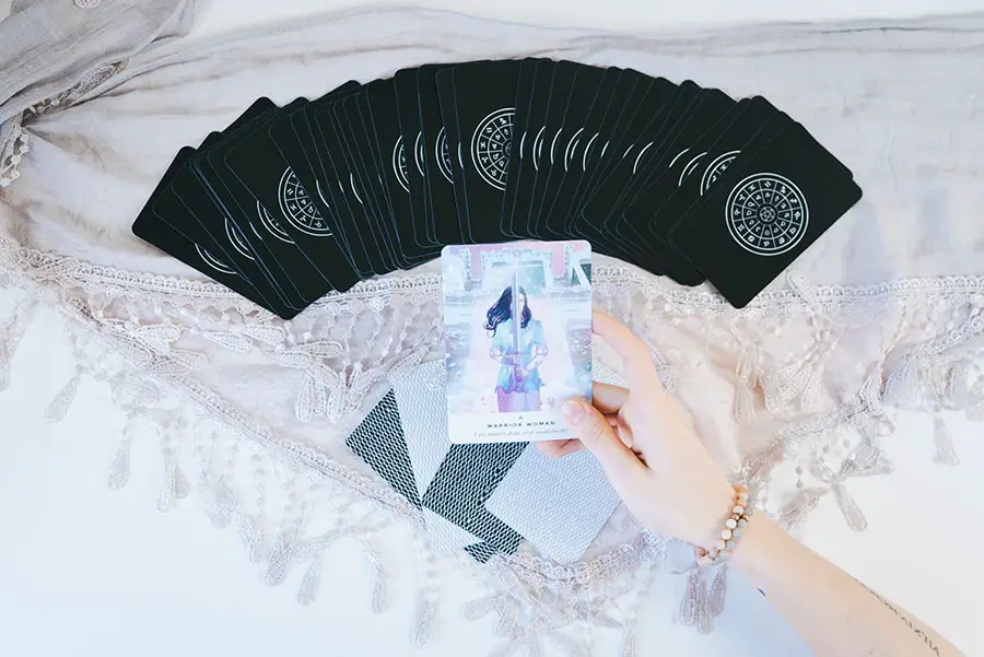 girl-reading-oracle-deck