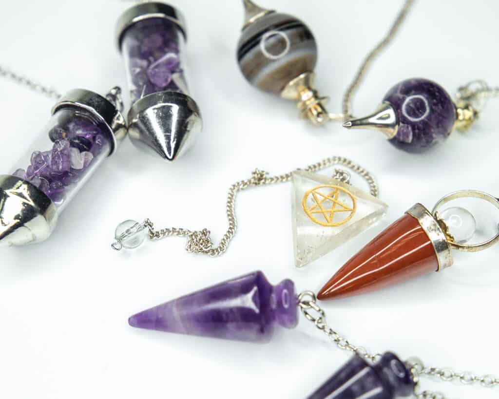 How Do Pendulums Work? Pendulums 101 Opulent Charms